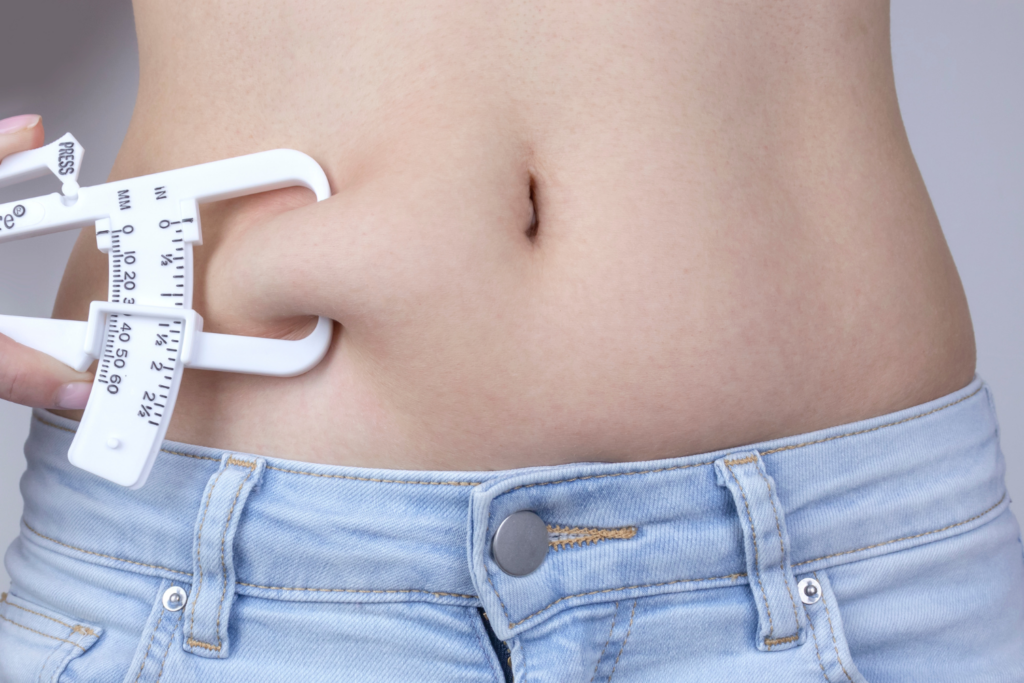 Entenda como os quilos a mais e a gordura localizada podem afetar sua qualidade de vida